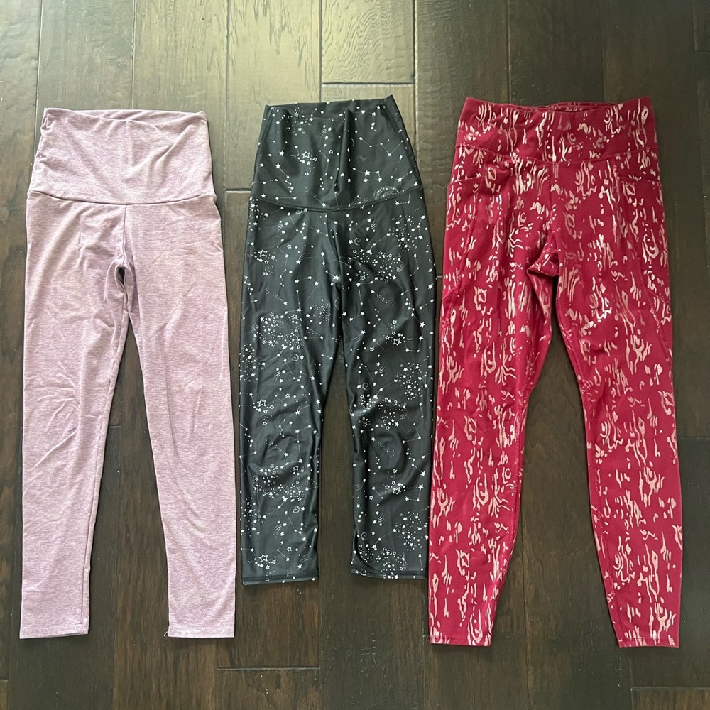 Emily Hsu and Avia leggings bundle